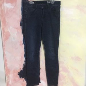 GAP SKINNY RESOLUTION JEANS SIZE 27R